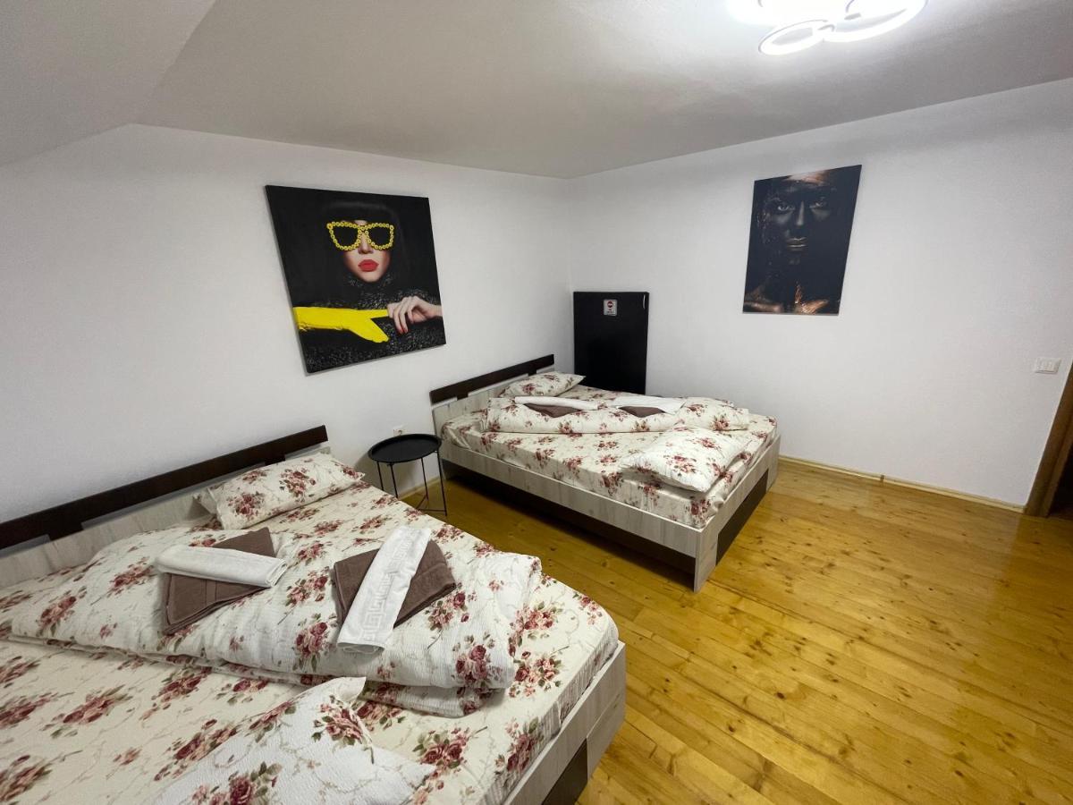 Casa Cu Balcon Apartamento Braşov Exterior foto