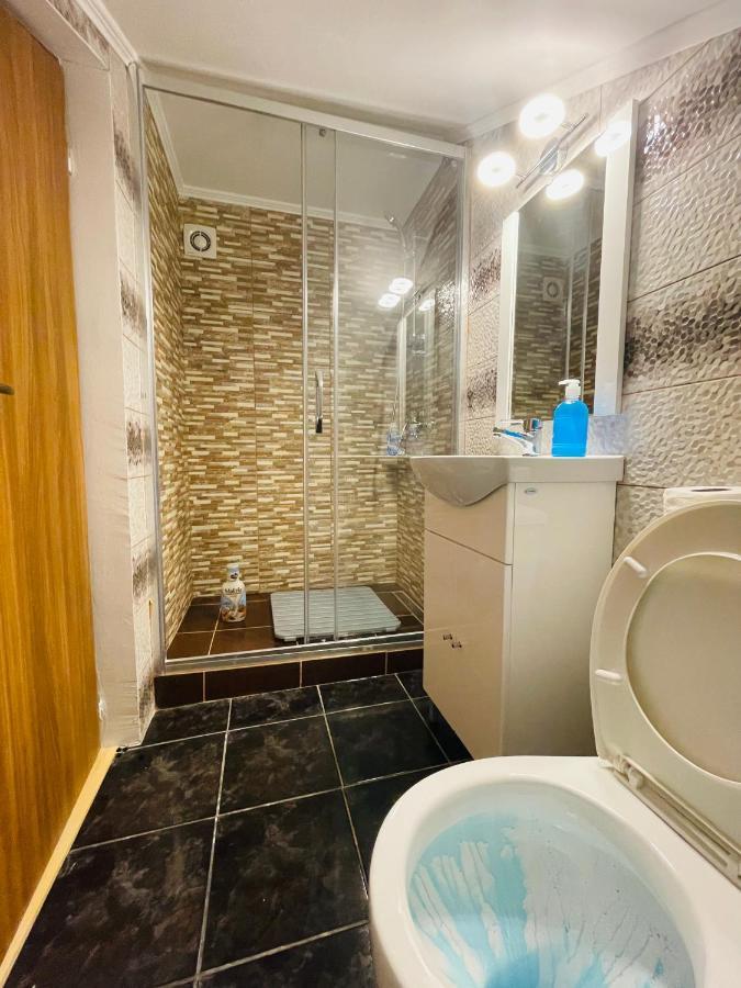Casa Cu Balcon Apartamento Braşov Exterior foto